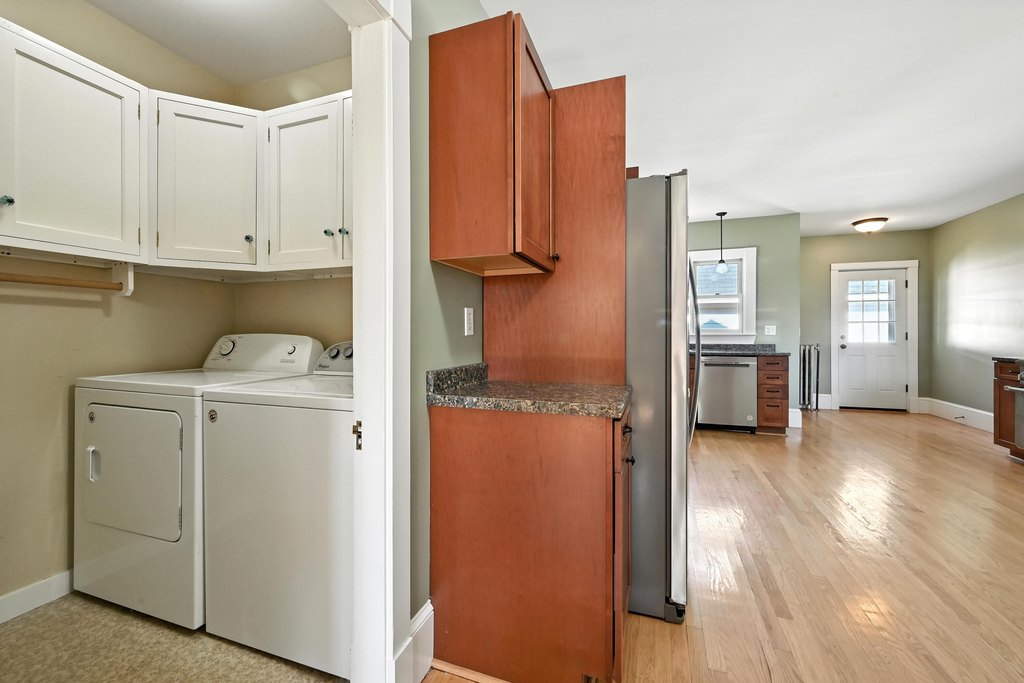 Pittsfield, Maine, 04967, United States, 4 Bedrooms Bedrooms, ,2.5 BathroomsBathrooms,Residential,Forsale,2004043