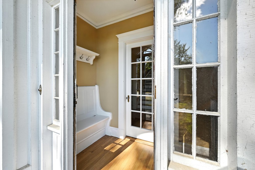 Pittsfield, Maine, 04967, United States, 4 Bedrooms Bedrooms, ,2.5 BathroomsBathrooms,Residential,Forsale,2004043