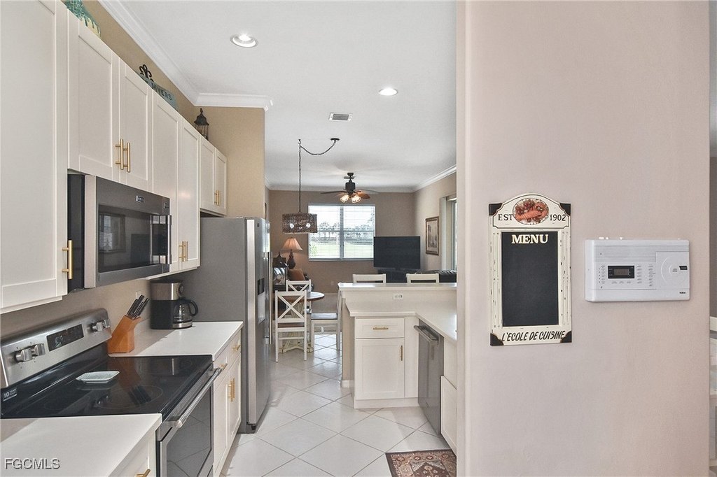 Fort Myers, Florida, 33966, United States, 3 Bedrooms Bedrooms, ,2 BathroomsBathrooms,Residential,Forsale,2004814