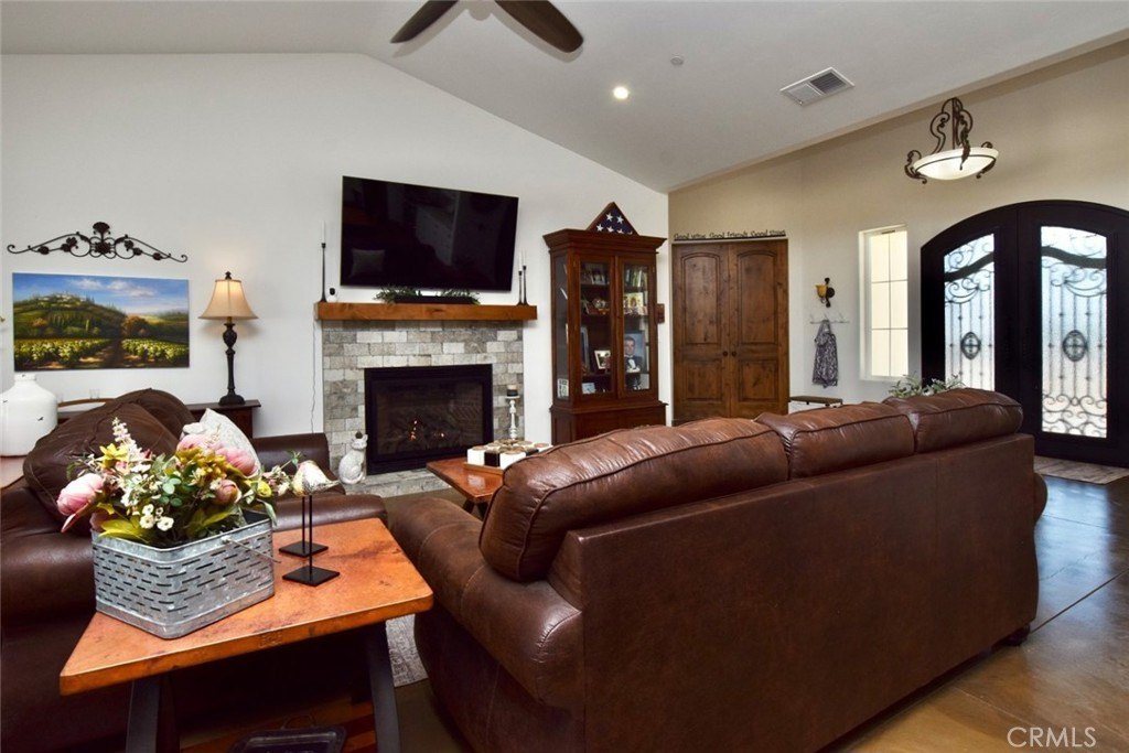 Lockwood, California, 93932, United States, 3 Bedrooms Bedrooms, ,3 BathroomsBathrooms,Residential,Forsale,2004820