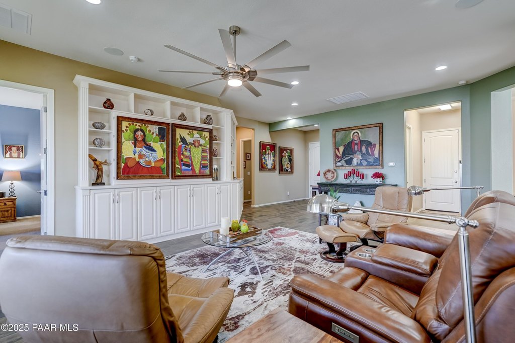 Dewey-Humboldt, Arizona, 86327, United States, 2 Bedrooms Bedrooms, ,2 BathroomsBathrooms,Residential,Forsale,1952162