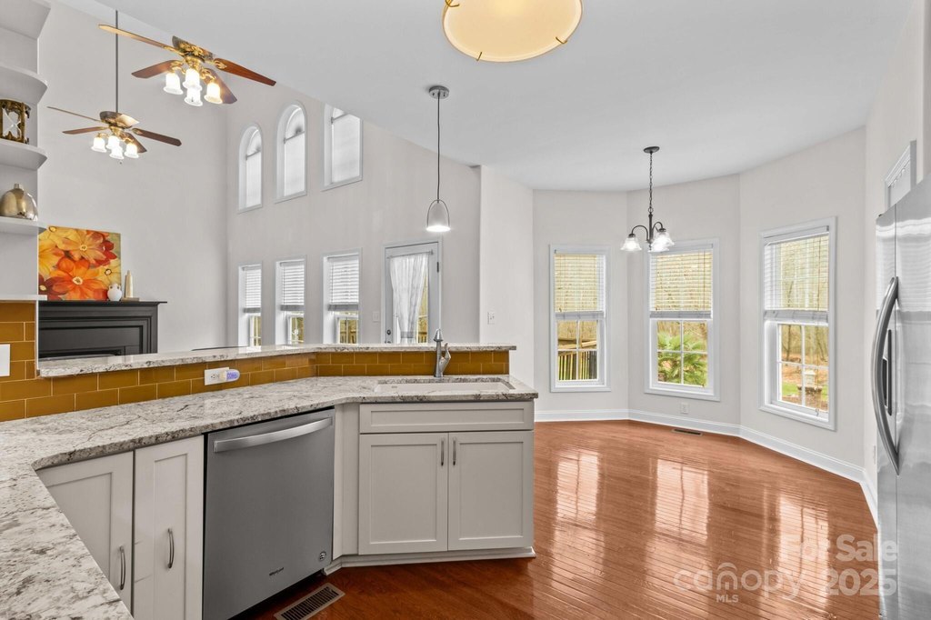 Salisbury, North Carolina, 28147, United States, 3 Bedrooms Bedrooms, ,3.5 BathroomsBathrooms,Residential,Forsale,1953173