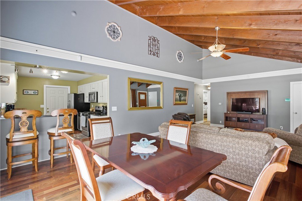 Lake Arrowhead, California, 92352, United States, 4 Bedrooms Bedrooms, ,3 BathroomsBathrooms,Residential,Forsale,1971047