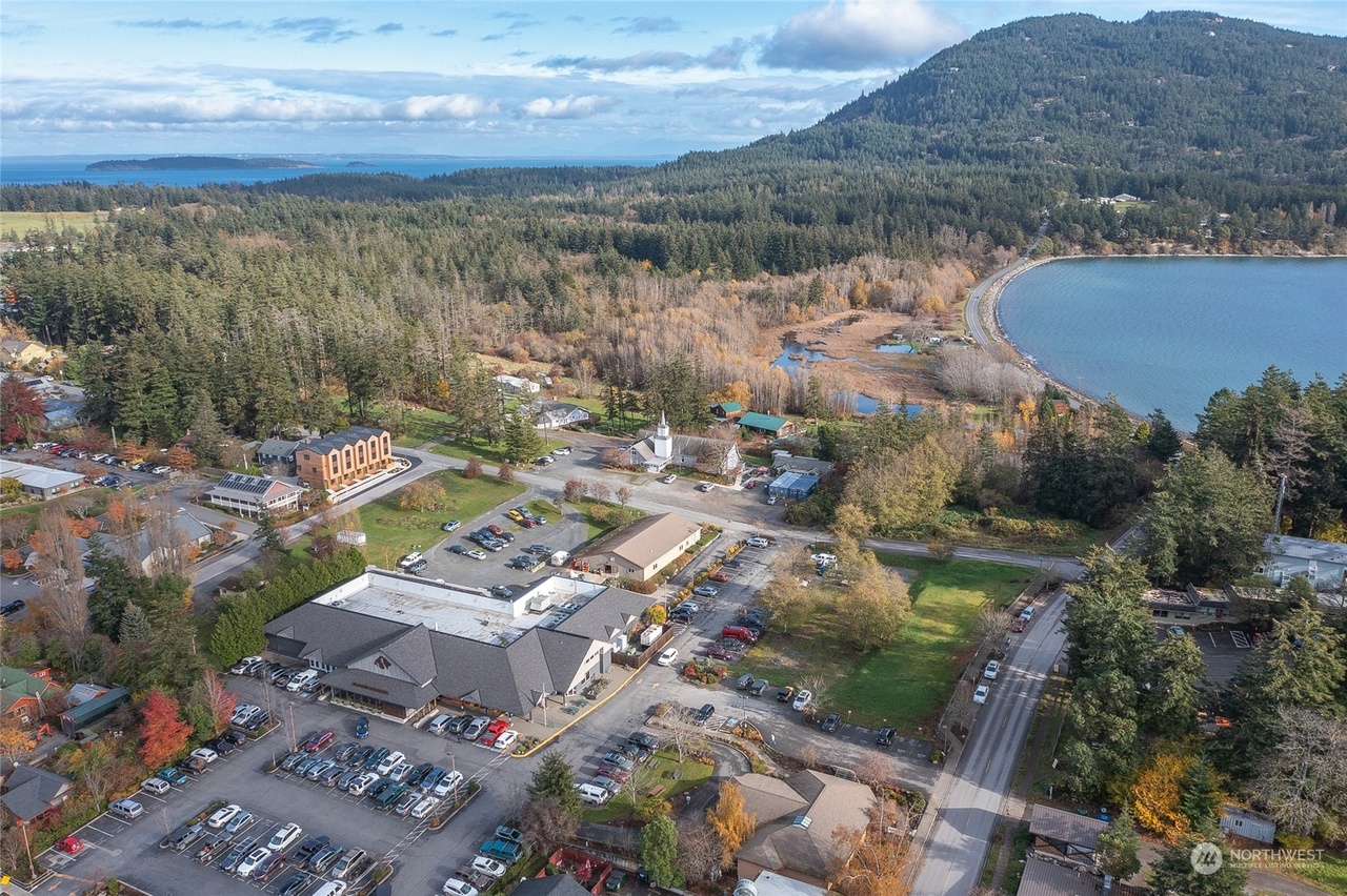 Orcas Island, Washington, 98245, United States, 3 Bedrooms Bedrooms, ,4 BathroomsBathrooms,Residential,Forsale,2004454