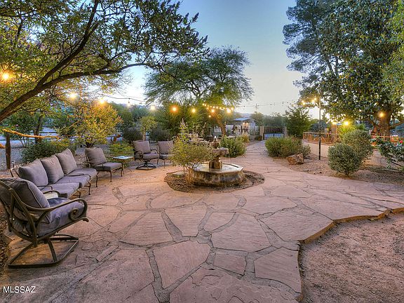 Tucson, Arizona, 85750, United States, 9 Bedrooms Bedrooms, ,8 BathroomsBathrooms,Residential,Forsale,2004434