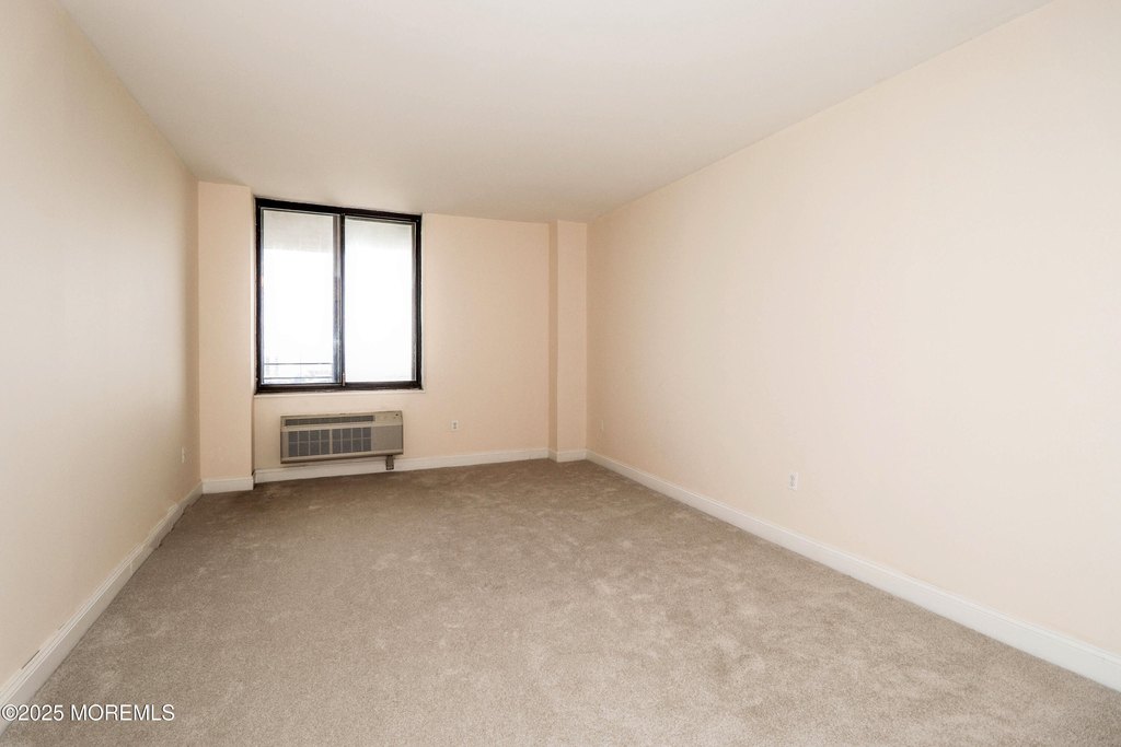 Monmouth Beach, New Jersey, 07750, United States, 1 Bedroom Bedrooms, ,1.5 BathroomsBathrooms,Residential,Forsale,2012963