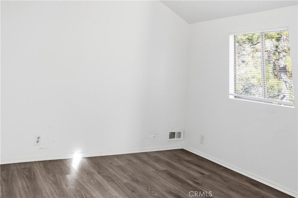 Lake Arrowhead, California, 92352, United States, 4 Bedrooms Bedrooms, ,2.5 BathroomsBathrooms,Residential,Forsale,2004862