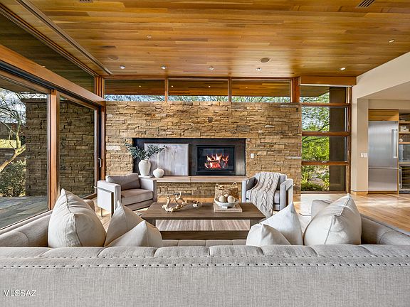 Tucson, Arizona, 85739, United States, 2 Bedrooms Bedrooms, ,3 BathroomsBathrooms,Residential,Forsale,2004442