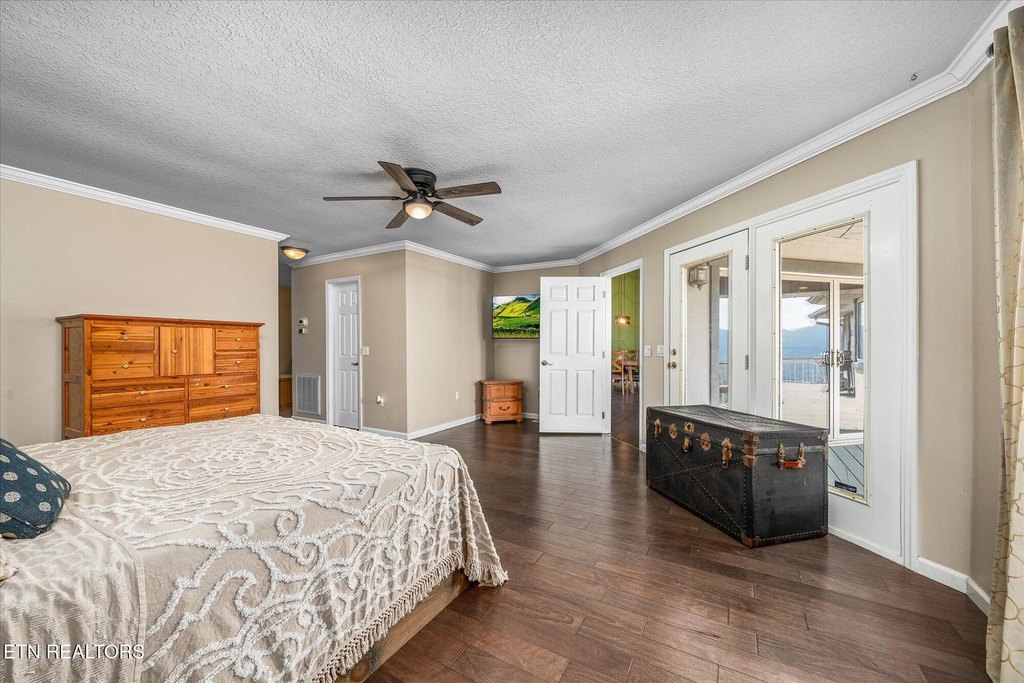 Crossville, Tennessee, 38555, United States, 3 Bedrooms Bedrooms, ,3.5 BathroomsBathrooms,Residential,Forsale,2010941