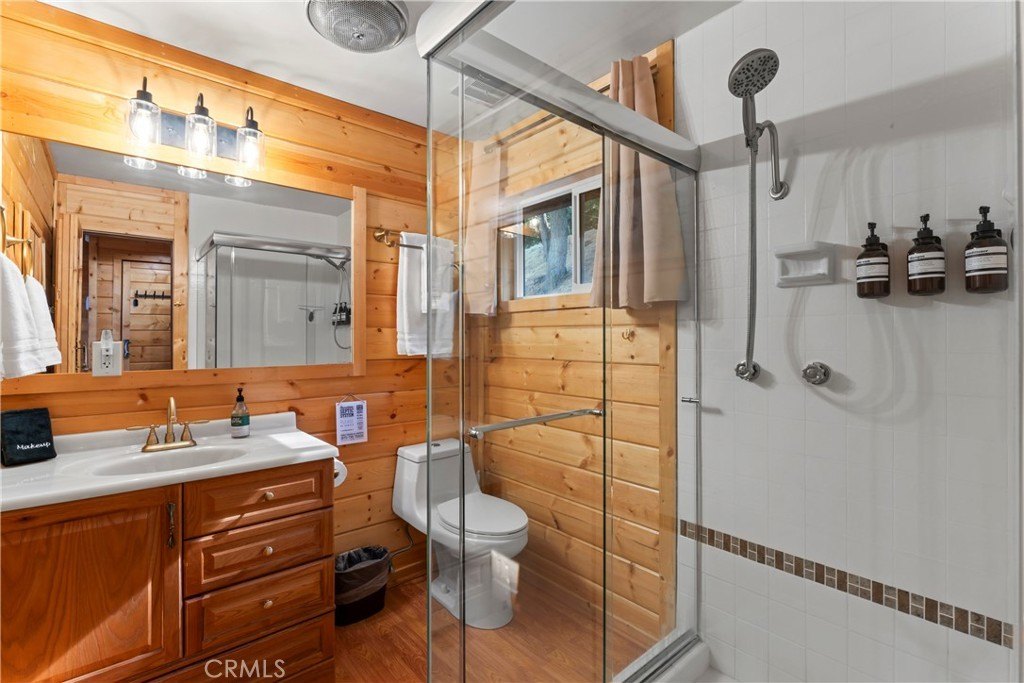 Crestline, California, 92325, United States, 3 Bedrooms Bedrooms, ,2.5 BathroomsBathrooms,Residential,Forsale,2004857