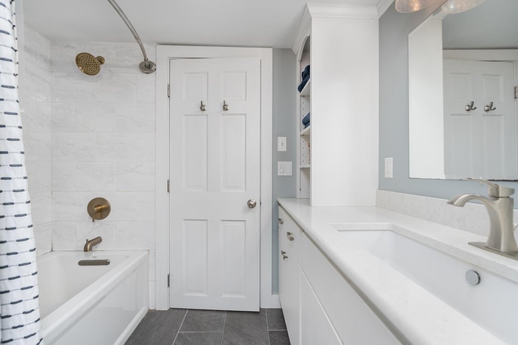 Strafford, New Hampshire, 03884, United States, 3 Bedrooms Bedrooms, ,1.5 BathroomsBathrooms,Residential,Forsale,2011248