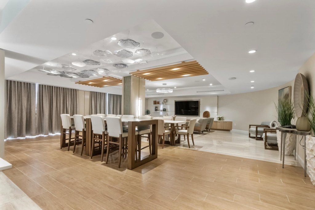 Boca Raton, Florida, 33432, United States, 2 Bedrooms Bedrooms, ,2 BathroomsBathrooms,Residential,Forsale,2009893