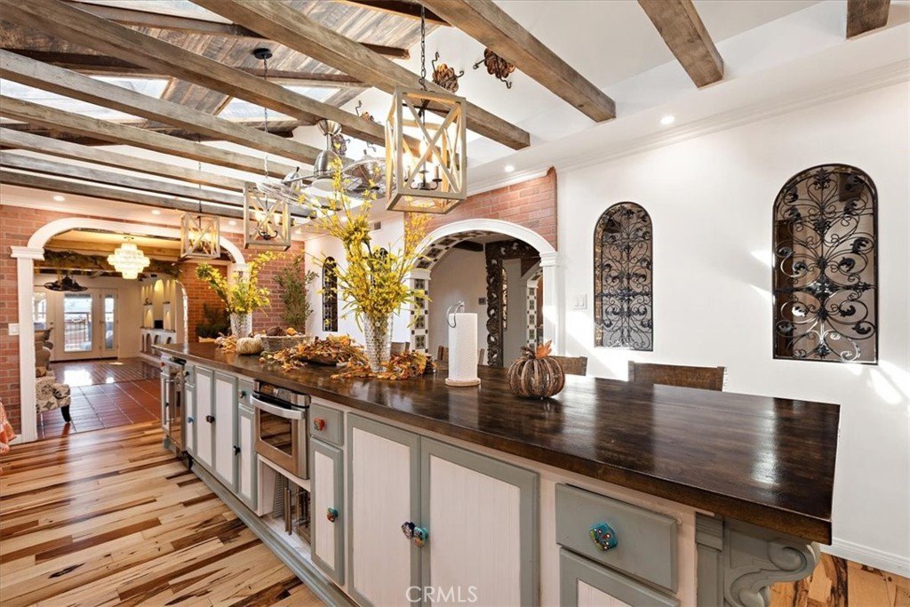 San Bernardino, California, 92405, United States, 4 Bedrooms Bedrooms, ,2 BathroomsBathrooms,Residential,Forsale,2007705