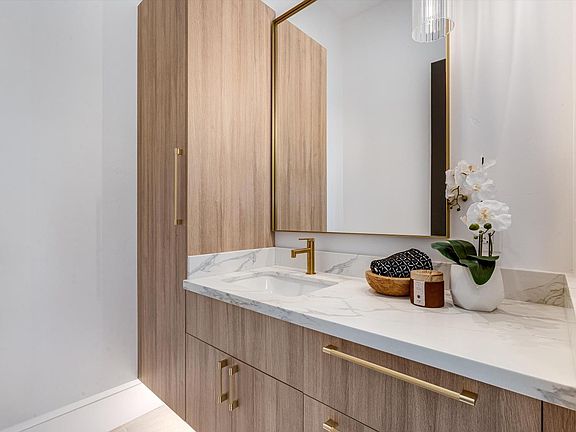 Healdsburg, California, 95448, United States, 5 Bedrooms Bedrooms, ,4 BathroomsBathrooms,Residential,Forsale,2004748