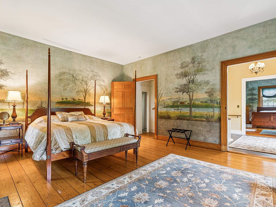 Orford, New Hampshire, 03777, United States, 6 Bedrooms Bedrooms, ,4 BathroomsBathrooms,Residential,Forsale,2004855