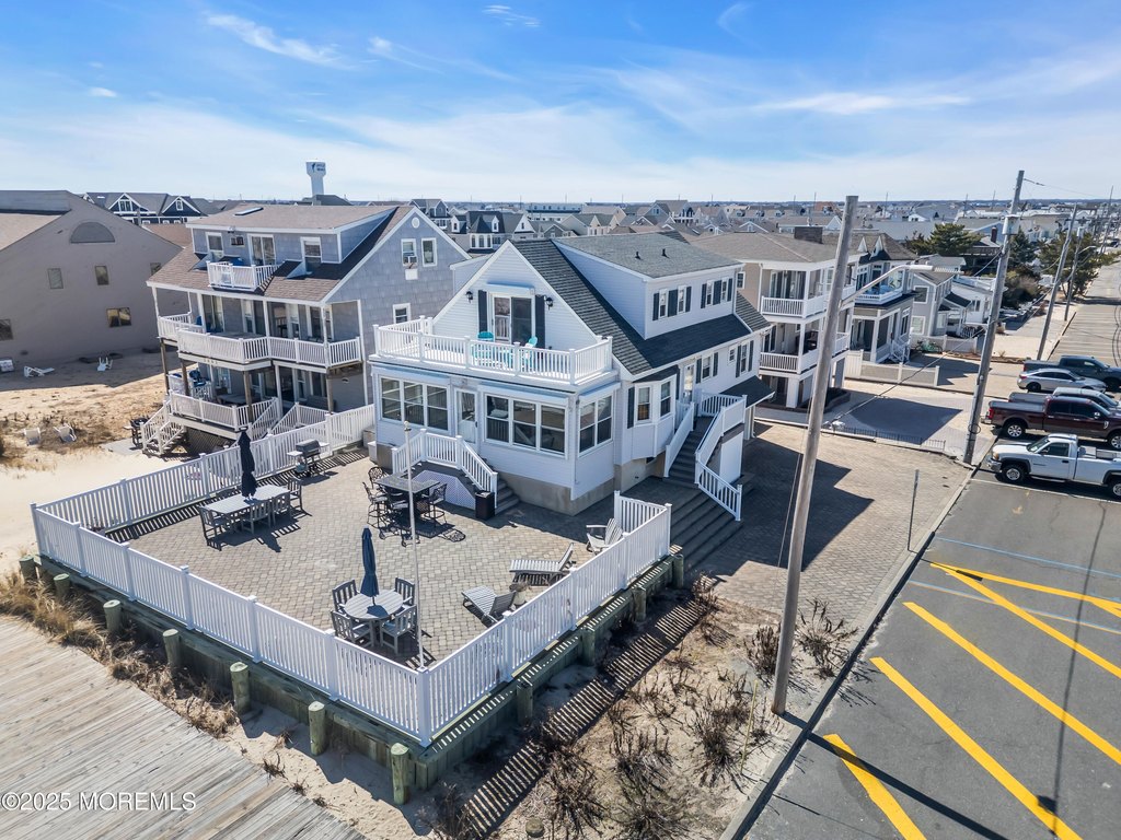 Lavallette, New Jersey, 08735, United States, 5 Bedrooms Bedrooms, ,4 BathroomsBathrooms,Residential,Forsale,1922693