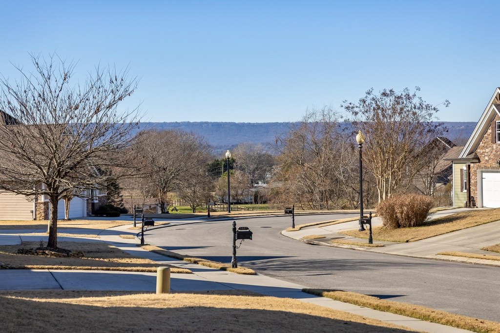 Hixson, Tennessee, 37343, United States, 4 Bedrooms Bedrooms, ,3 BathroomsBathrooms,Residential,Forsale,2009575