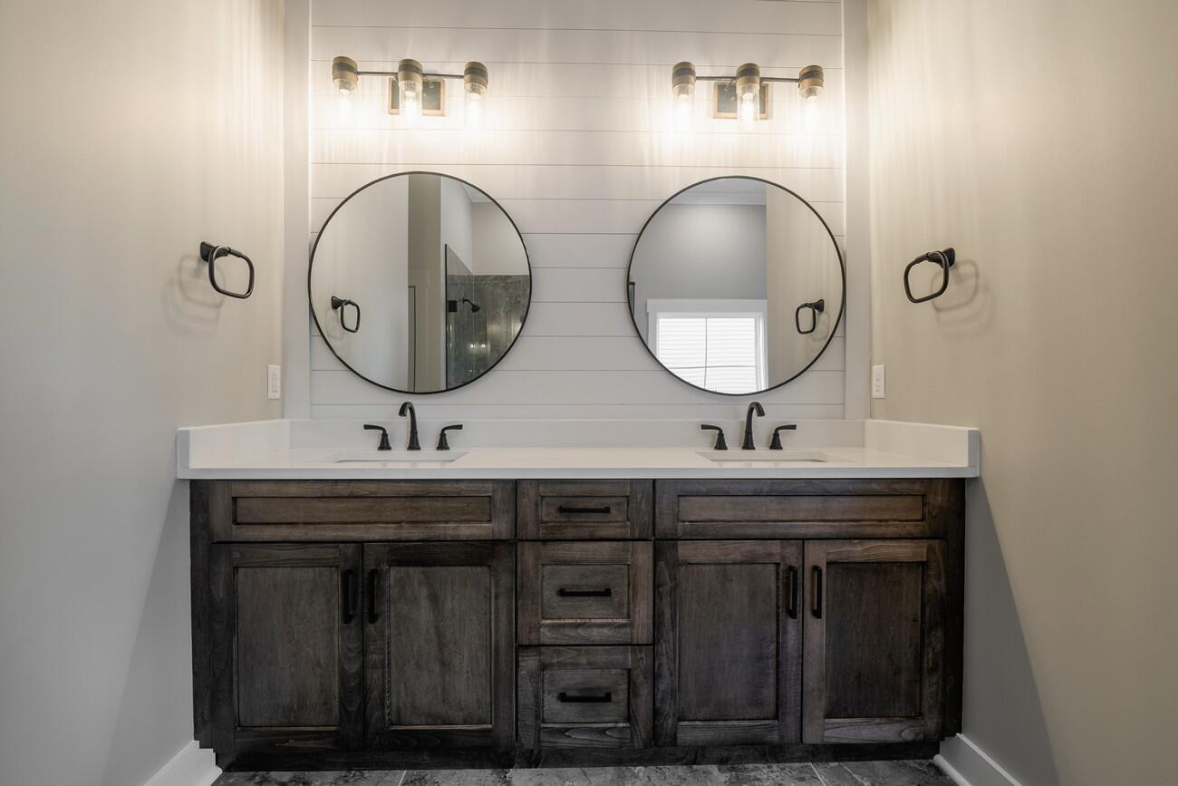 Rossville, Georgia, 30741, United States, 3 Bedrooms Bedrooms, ,2 BathroomsBathrooms,Residential,Forsale,2009577