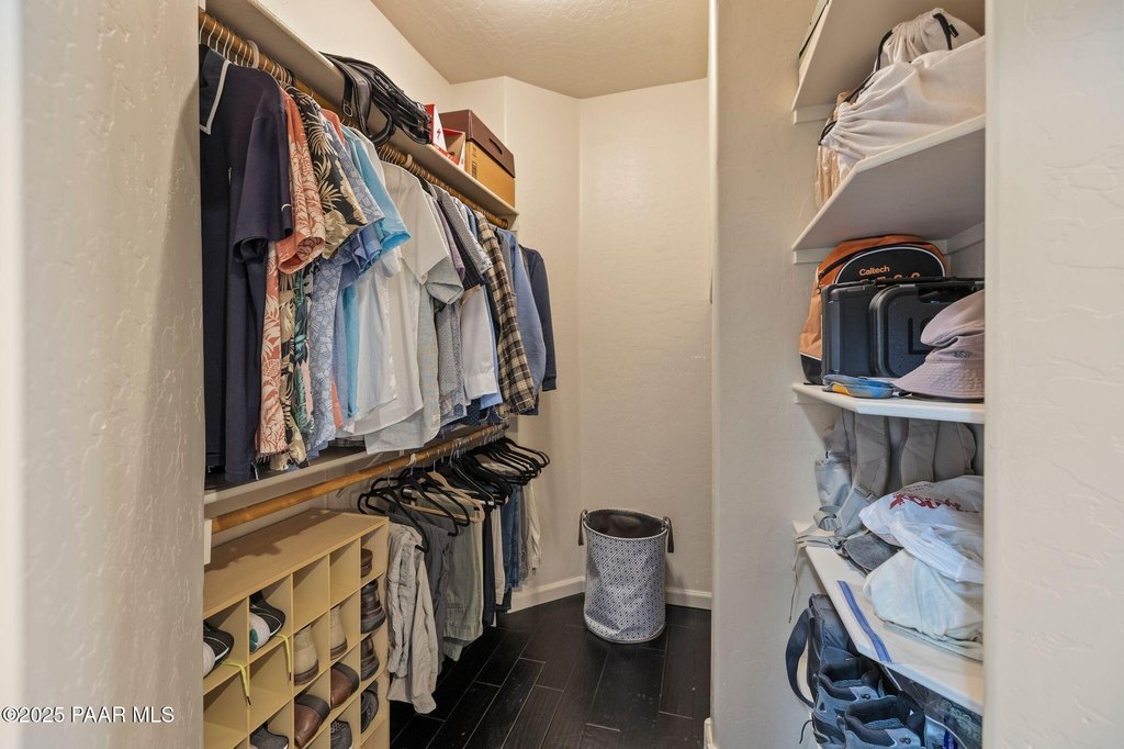 Prescott, Arizona, 86303, United States, 4 Bedrooms Bedrooms, ,3 BathroomsBathrooms,Residential,Forsale,1994057