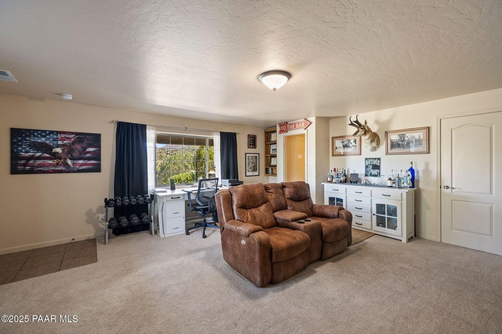 Prescott, Arizona, 86303, United States, 4 Bedrooms Bedrooms, ,3 BathroomsBathrooms,Residential,Forsale,1994057