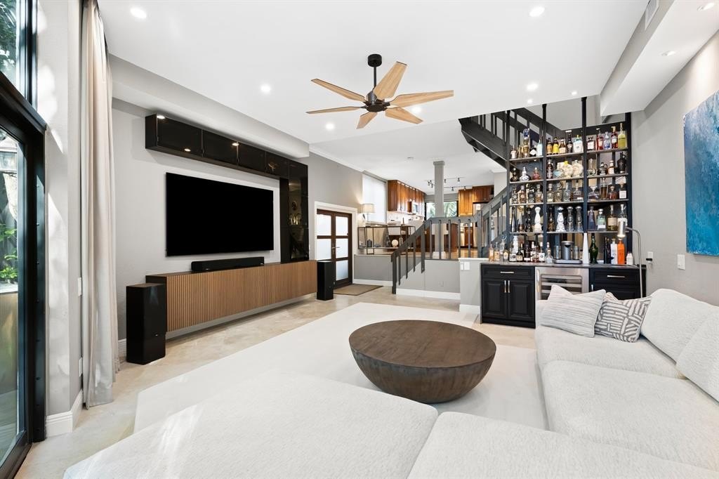 Fort Lauderdale, Florida, 33308, United States, 2 Bedrooms Bedrooms, ,2.5 BathroomsBathrooms,Residential,Forsale,1968239