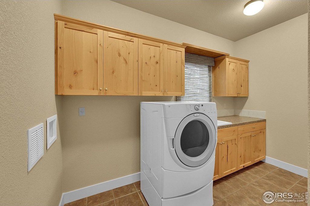 Fort Collins, Colorado, 80524, United States, 4 Bedrooms Bedrooms, ,3.5 BathroomsBathrooms,Residential,Forsale,2009195