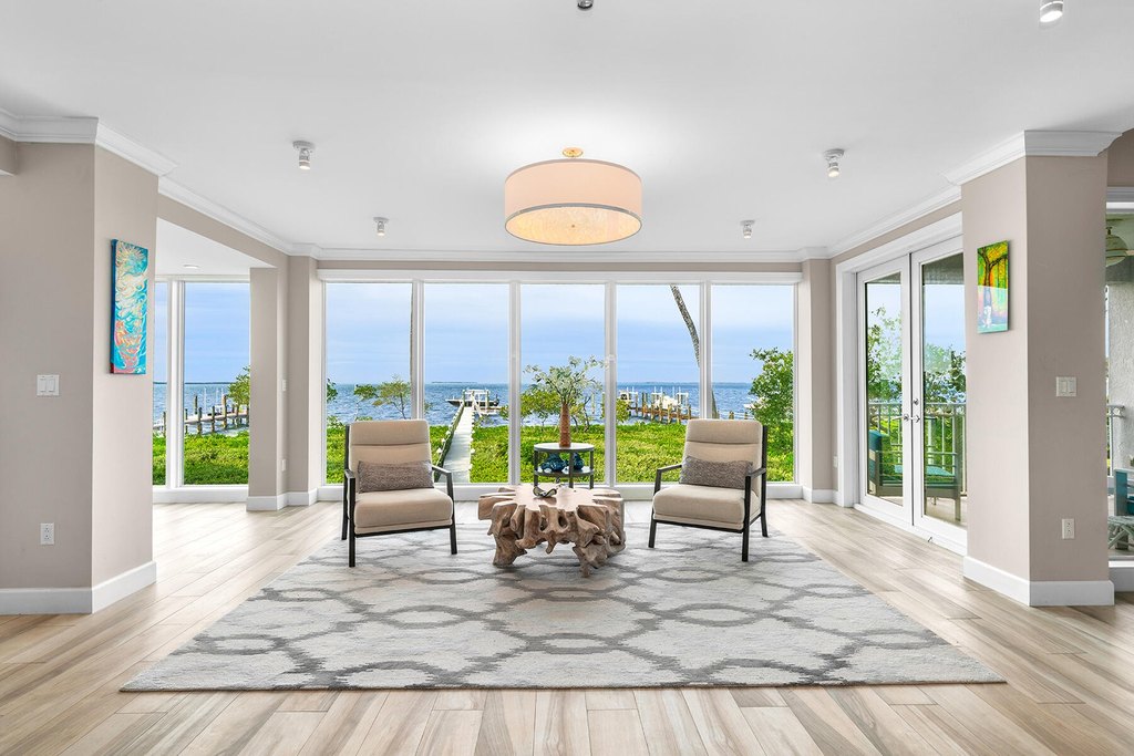 Key Largo, Florida, 33037, United States, 5 Bedrooms Bedrooms, ,3.5 BathroomsBathrooms,Residential,Forsale,1971978