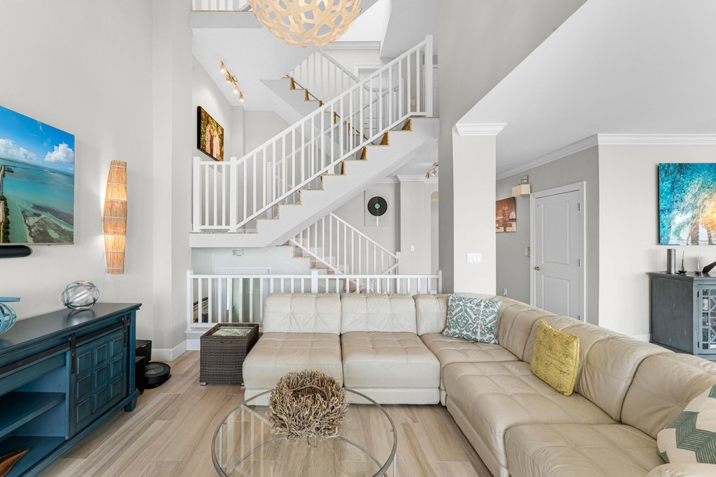 Key Largo, Florida, 33037, United States, 5 Bedrooms Bedrooms, ,3.5 BathroomsBathrooms,Residential,Forsale,1971978