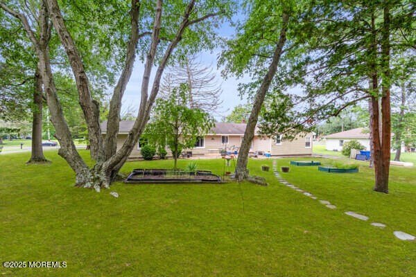 Tinton Falls, New Jersey, 07724, United States, 5 Bedrooms Bedrooms, ,2.5 BathroomsBathrooms,Residential,Forsale,1972265