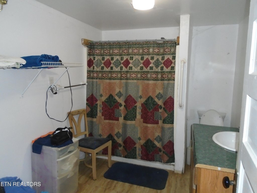 Friendsville, Tennessee, 37737, United States, 3 Bedrooms Bedrooms, ,2 BathroomsBathrooms,Residential,Forsale,1973588