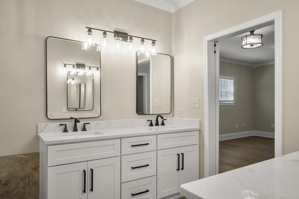 Flintstone, Georgia, 30725, United States, 5 Bedrooms Bedrooms, ,3.5 BathroomsBathrooms,Residential,Forsale,2004683