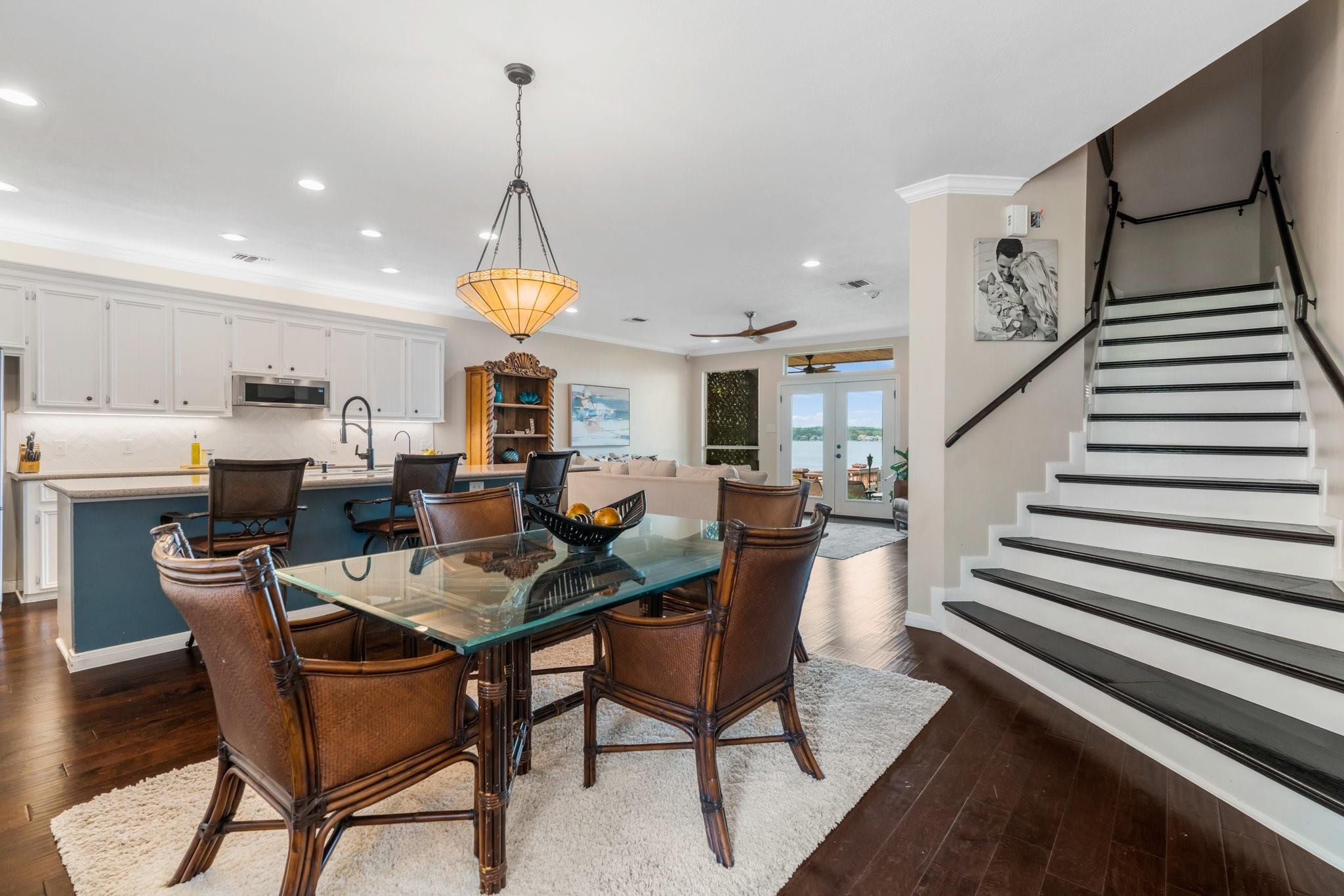 Montgomery, Texas, 77356, United States, 2 Bedrooms Bedrooms, ,2 BathroomsBathrooms,Residential,Forsale,1954141