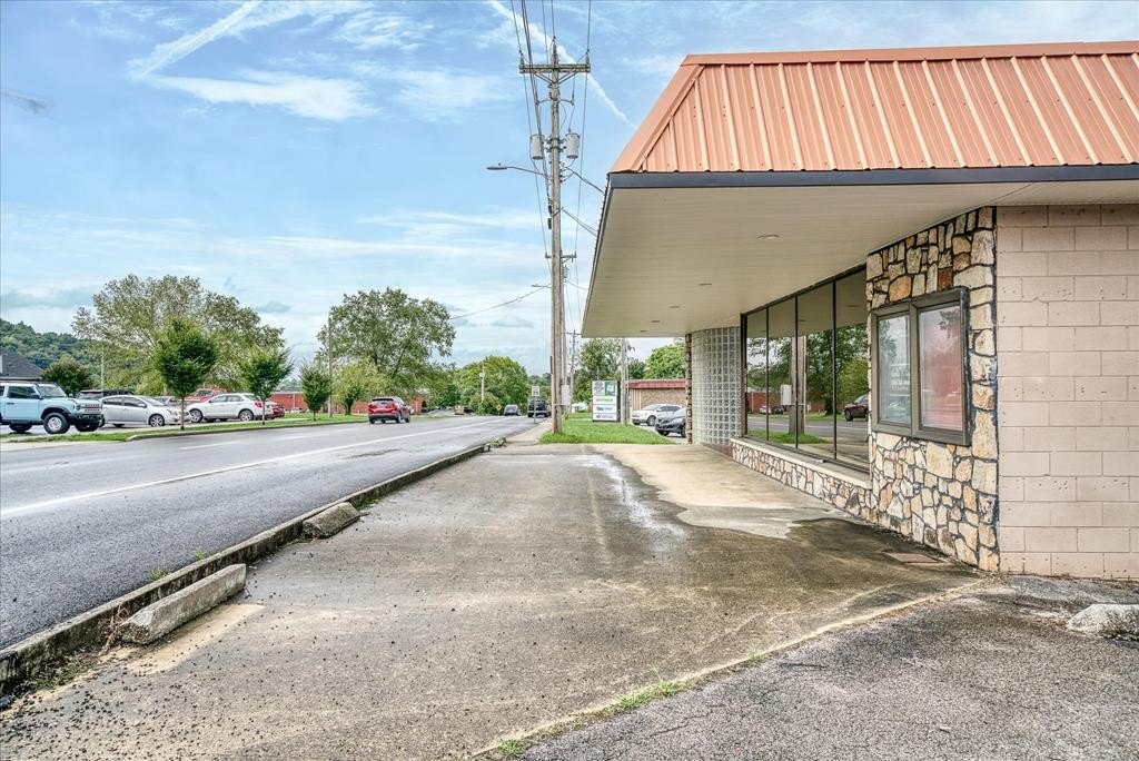 Livingston, Tennessee, 38570, United States, ,Residential,Forsale,1968521