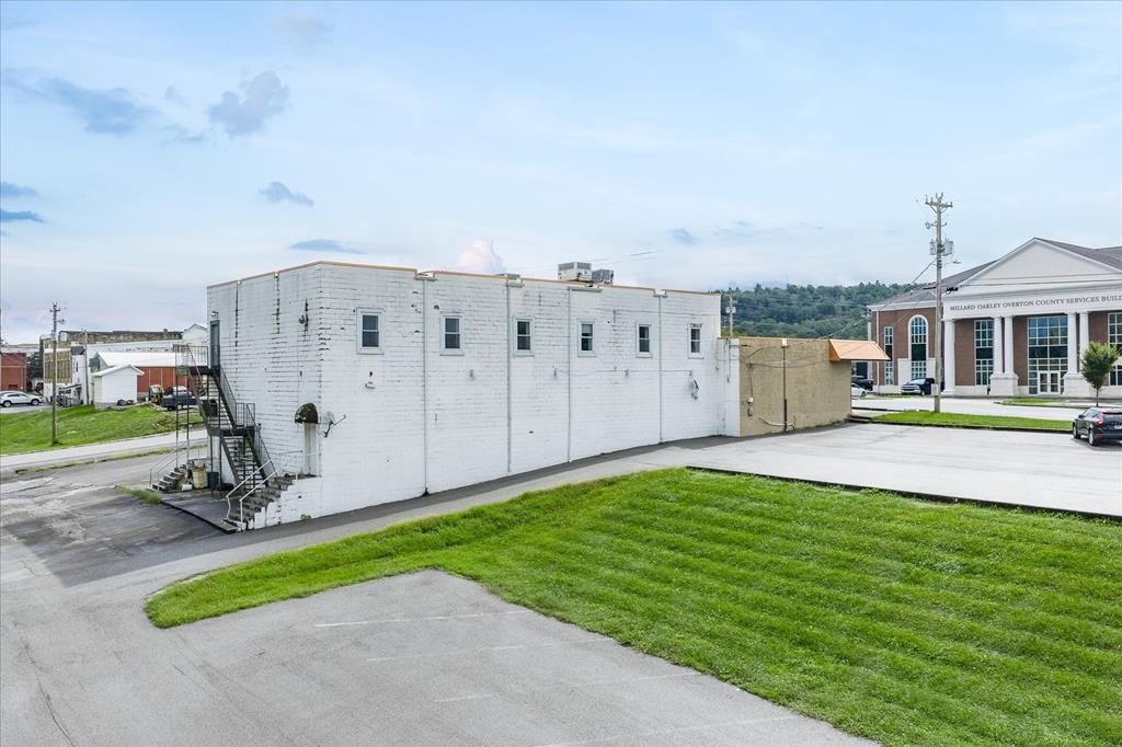 Livingston, Tennessee, 38570, United States, ,Residential,Forsale,1968521