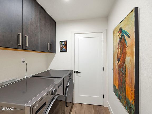 Tucson, California, 85718, United States, 3 Bedrooms Bedrooms, ,2 BathroomsBathrooms,Residential,Forsale,1963519