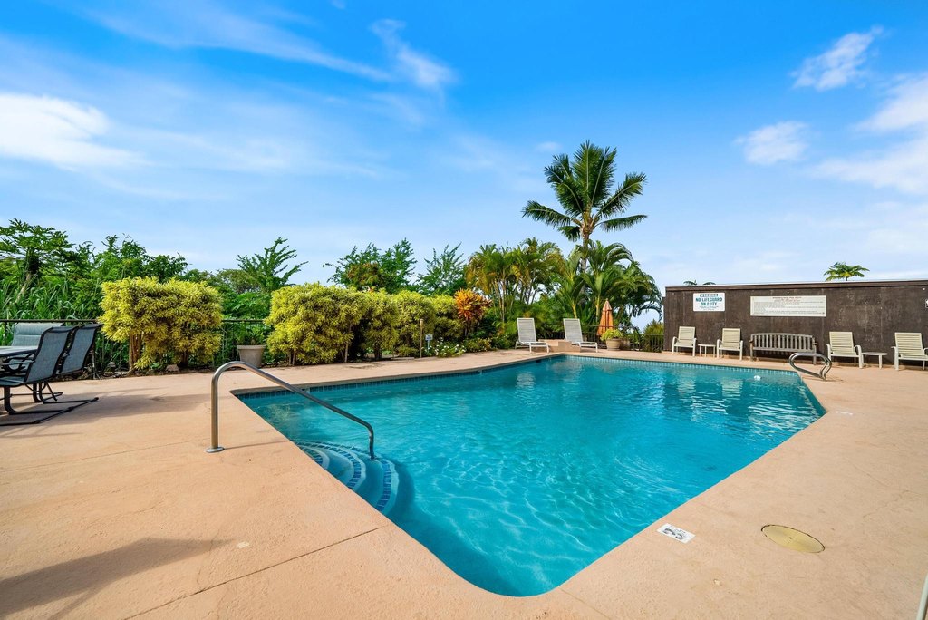 Kailua-Kona, Hawaii, 96740, United States, 2 Bedrooms Bedrooms, ,2 BathroomsBathrooms,Residential,Forsale,1989821