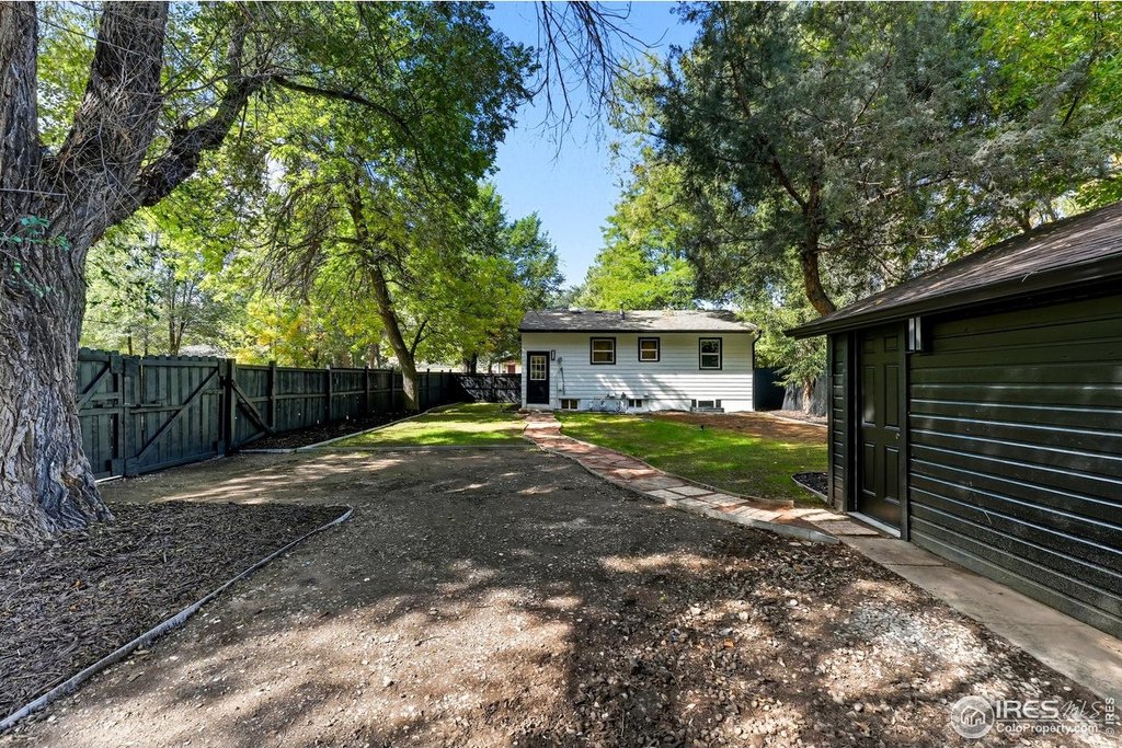 Fort Collins, Colorado, 80521, United States, 3 Bedrooms Bedrooms, ,2 BathroomsBathrooms,Residential,Forsale,1967210