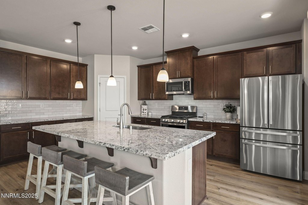 Sparks, Nevada, 89441, United States, 3 Bedrooms Bedrooms, ,2 BathroomsBathrooms,Residential,Forsale,1954160