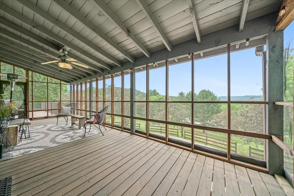 Livingston, Tennessee, 38570, United States, 5 Bedrooms Bedrooms, ,3 BathroomsBathrooms,Residential,Forsale,1968520