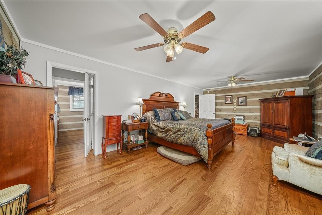 Livingston, Tennessee, 38570, United States, 5 Bedrooms Bedrooms, ,3 BathroomsBathrooms,Residential,Forsale,1968520