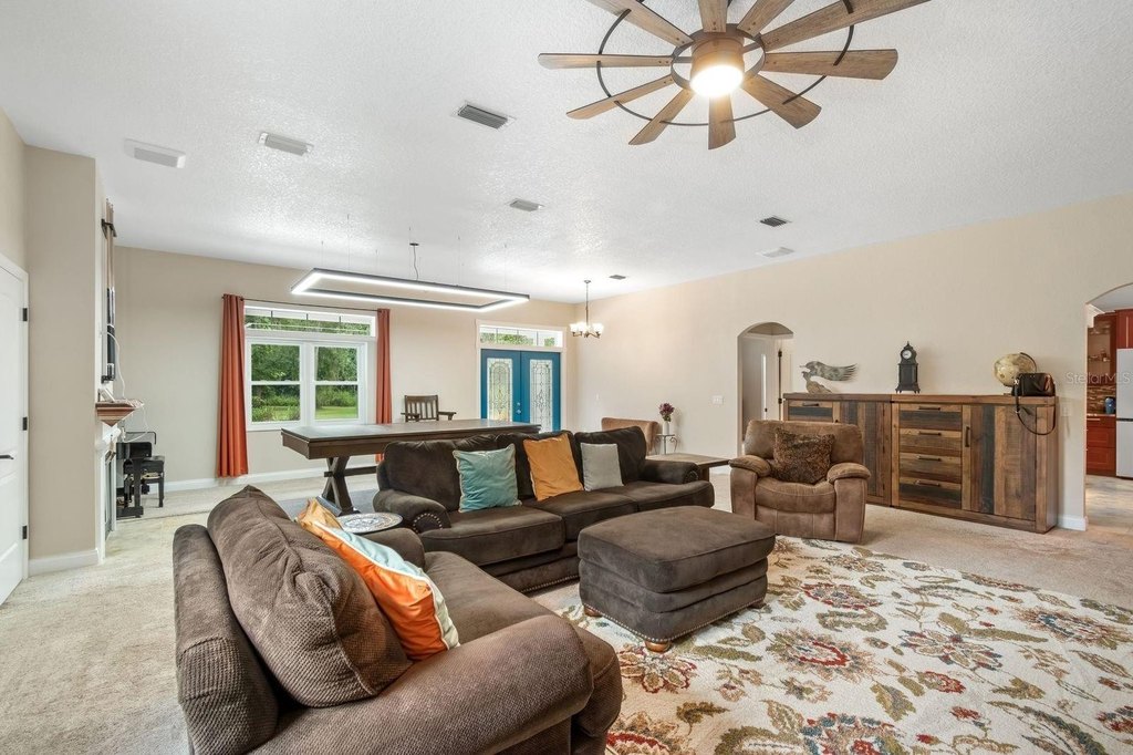 REDDICK, Florida, 32686, United States, 4 Bedrooms Bedrooms, ,4 BathroomsBathrooms,Residential,Forsale,1969786