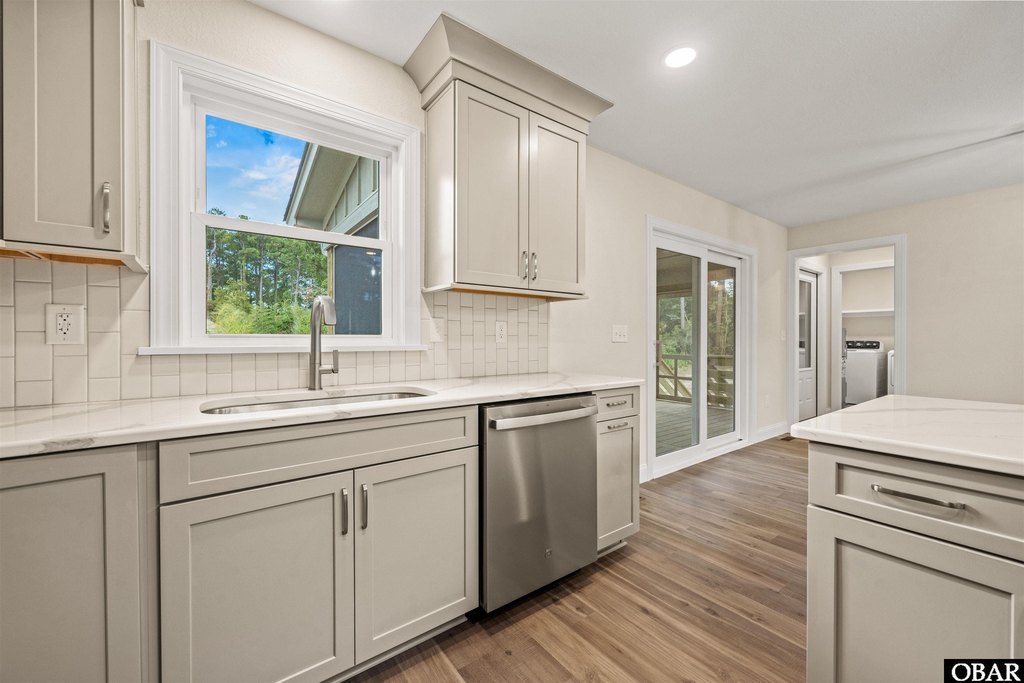 Manteo, North Carolina, 27954, United States, 3 Bedrooms Bedrooms, ,2.5 BathroomsBathrooms,Residential,Forsale,2008062