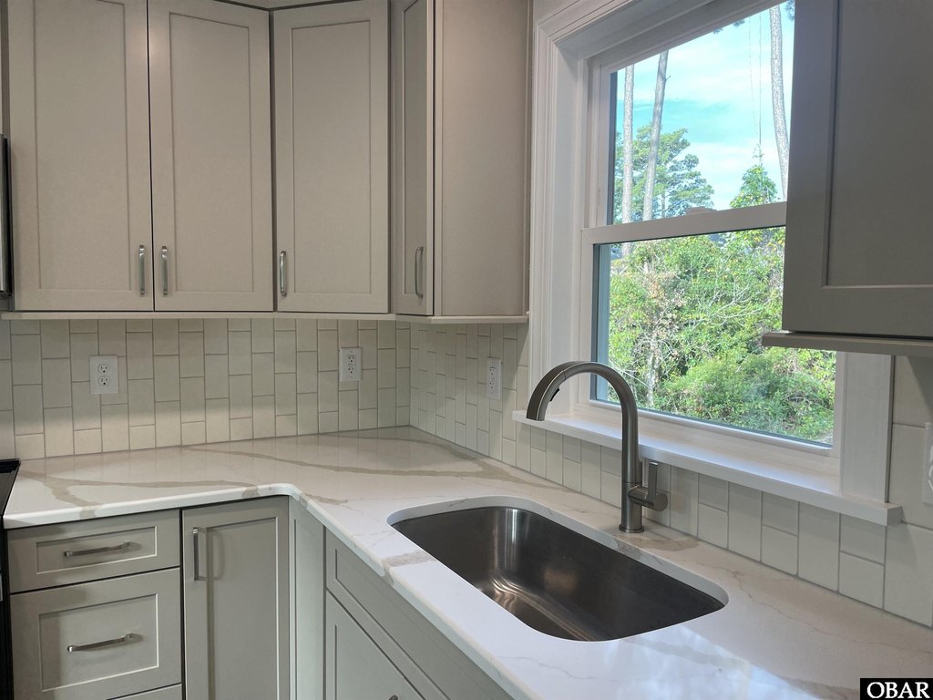 Manteo, North Carolina, 27954, United States, 3 Bedrooms Bedrooms, ,2.5 BathroomsBathrooms,Residential,Forsale,2008062