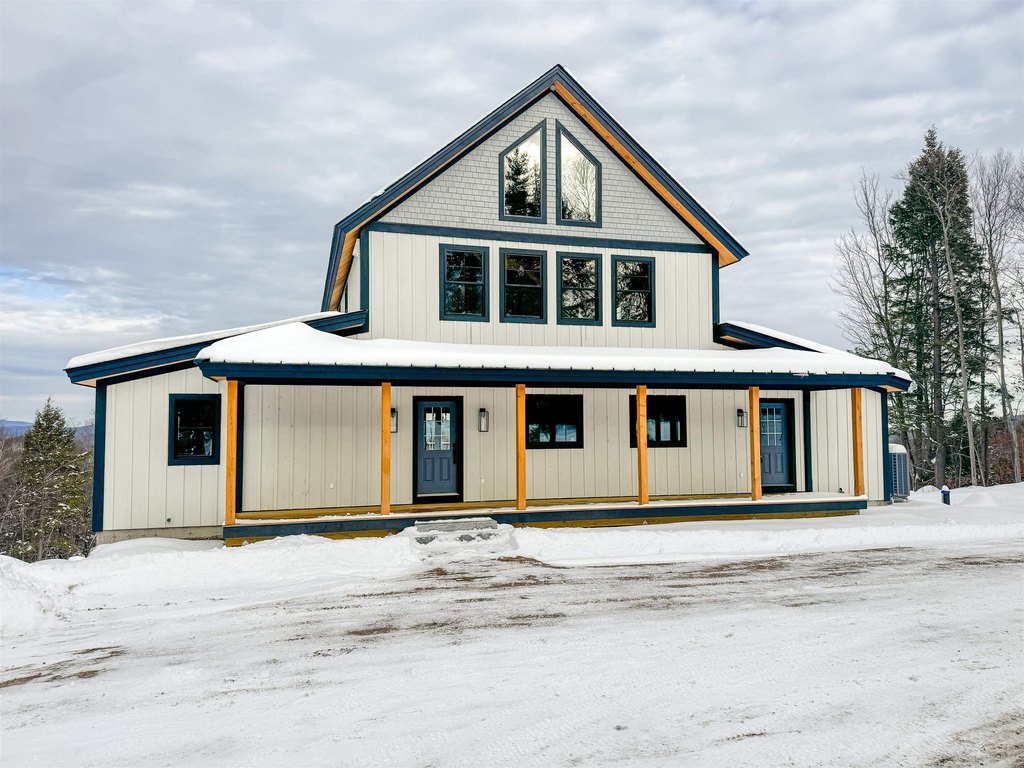 Ossipee, New Hampshire, 03814, United States, 4 Bedrooms Bedrooms, ,2.5 BathroomsBathrooms,Residential,Forsale,2010624