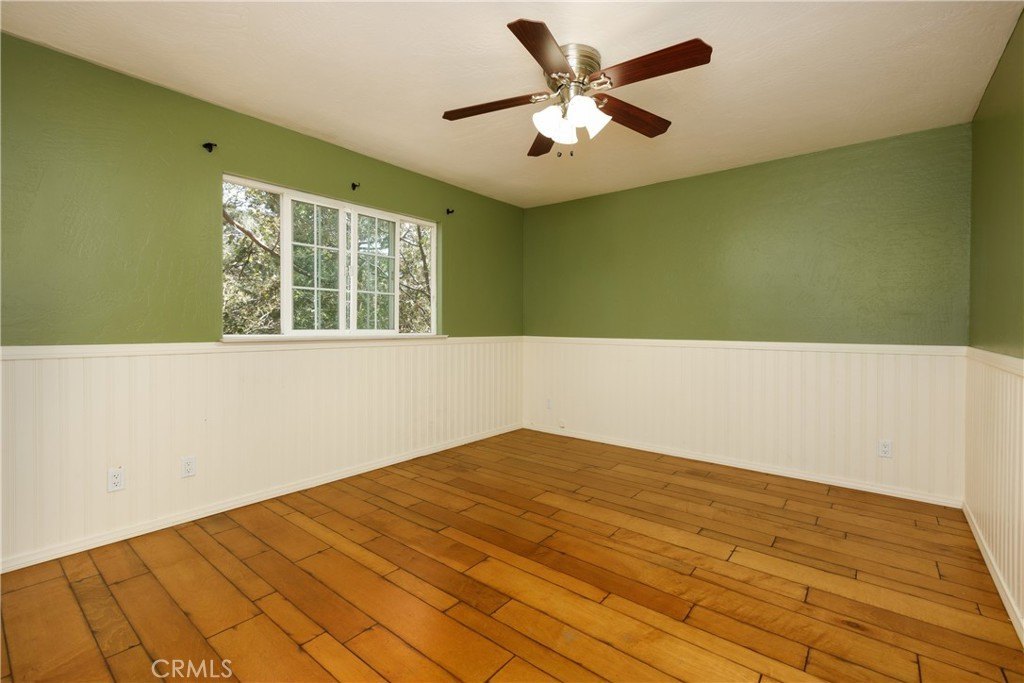 Crestline, California, 92325, United States, 5 Bedrooms Bedrooms, ,4 BathroomsBathrooms,Residential,Forsale,1971046