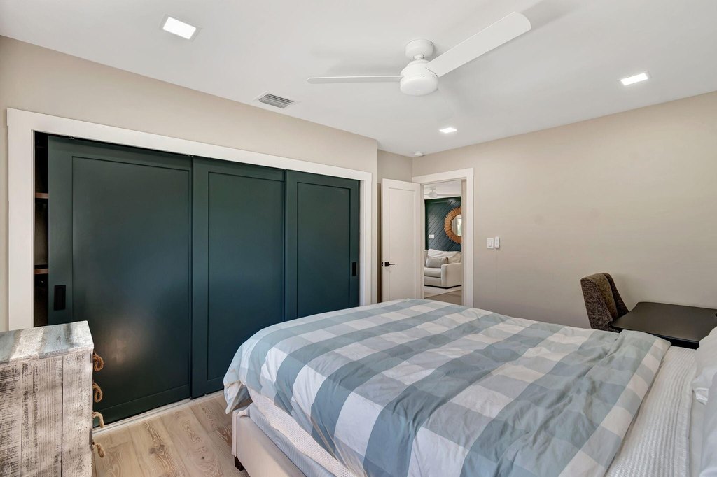 Boynton Beach, Florida, 33435, United States, 5 Bedrooms Bedrooms, ,3 BathroomsBathrooms,Residential,Forsale,1969906