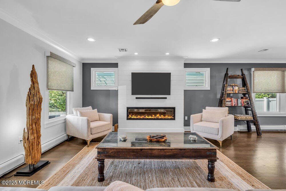 Belmar, New Jersey, 07719, United States, 4 Bedrooms Bedrooms, ,3.5 BathroomsBathrooms,Residential,Forsale,1984565