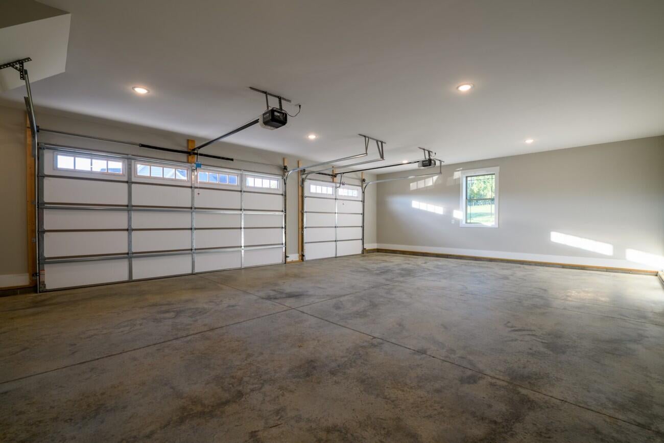 Rock Spring, Georgia, 30739, United States, 4 Bedrooms Bedrooms, ,3 BathroomsBathrooms,Residential,Forsale,1963567