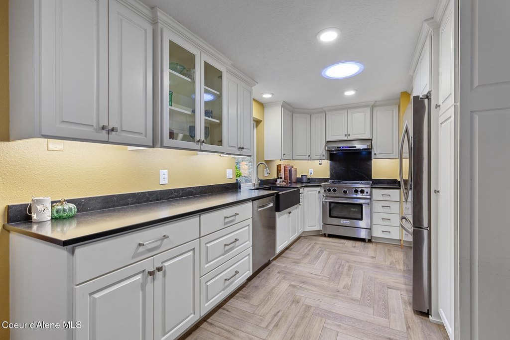 Coeur d'Alene, Idaho, 83815, United States, 3 Bedrooms Bedrooms, ,3 BathroomsBathrooms,Residential,Forsale,1984584