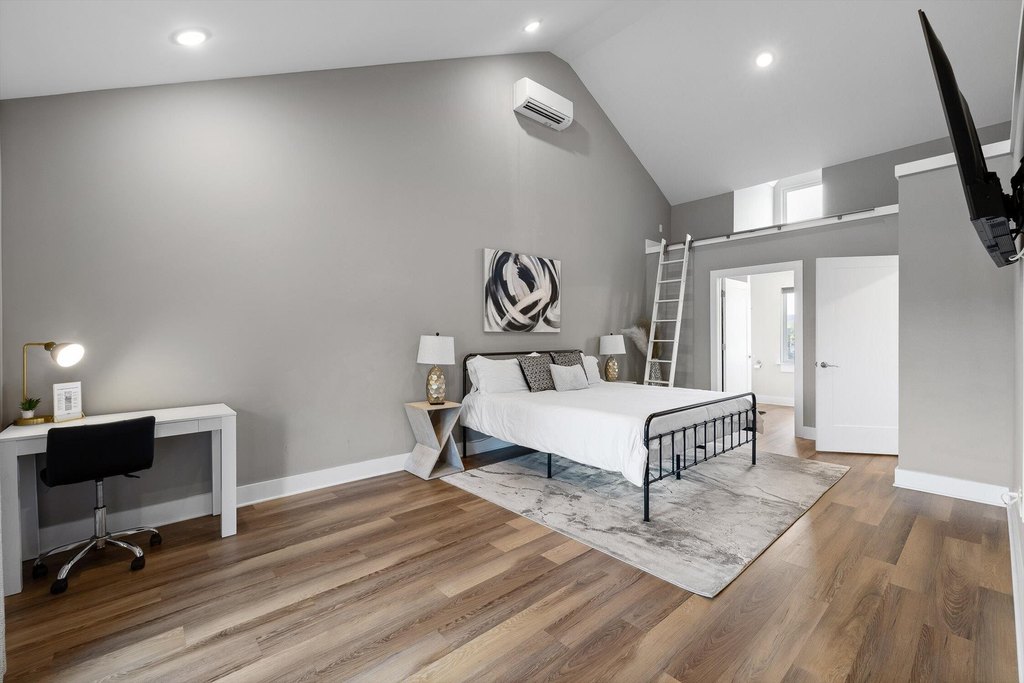 Chattanooga, Tennessee, 37408, United States, 3 Bedrooms Bedrooms, ,2.5 BathroomsBathrooms,Residential,Forsale,1995341